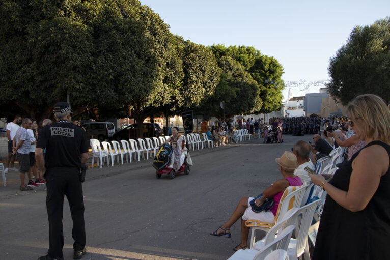 Desfile de Moros y cristianos de Els Poblets 01