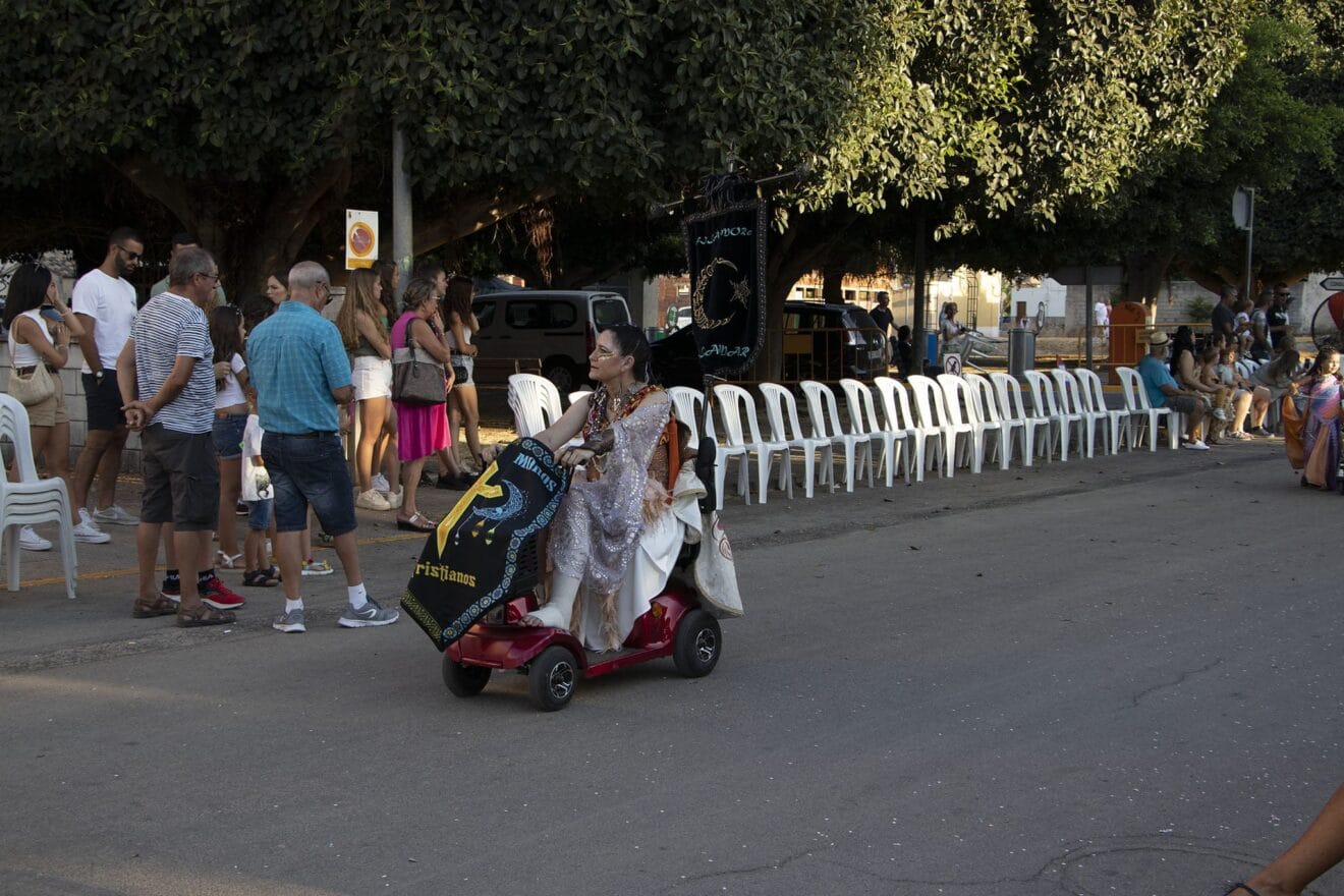 Desfile de Moros y cristianos de Els Poblets 03