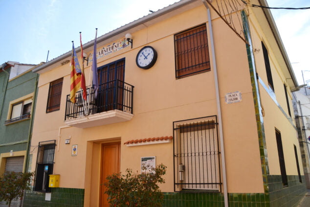 Imagen: Edificio del ayuntamiento de la Vall d'Ebo