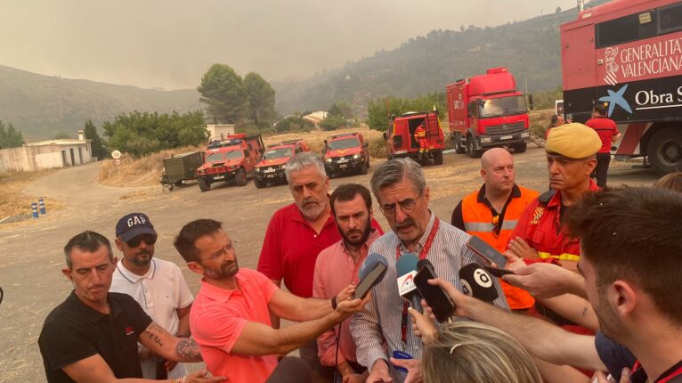 El secretario autonómico de Emergencias atiende a los medios con las últimas informaciones