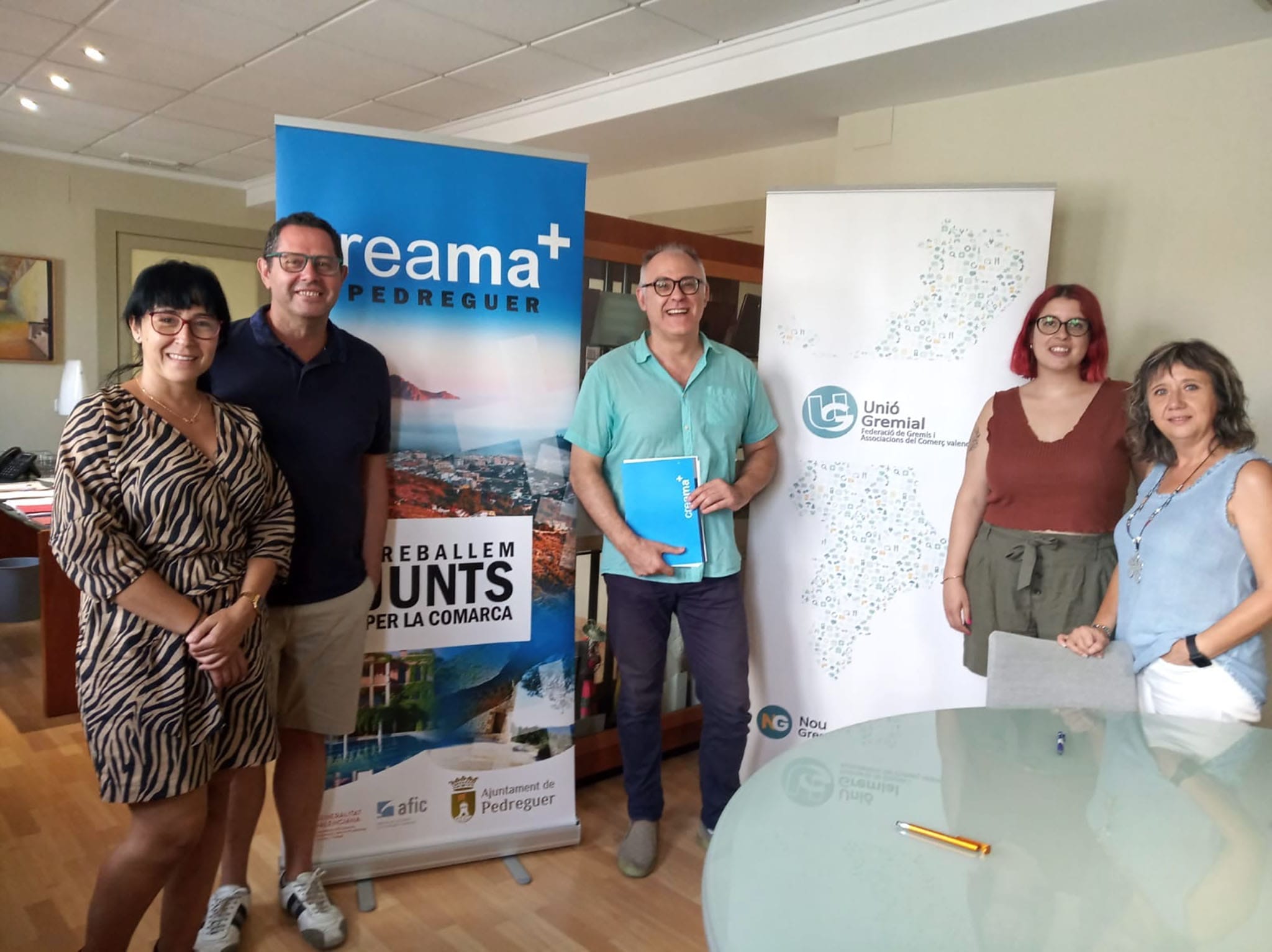 firma y presentacion de los bonos consumo de pedreguer