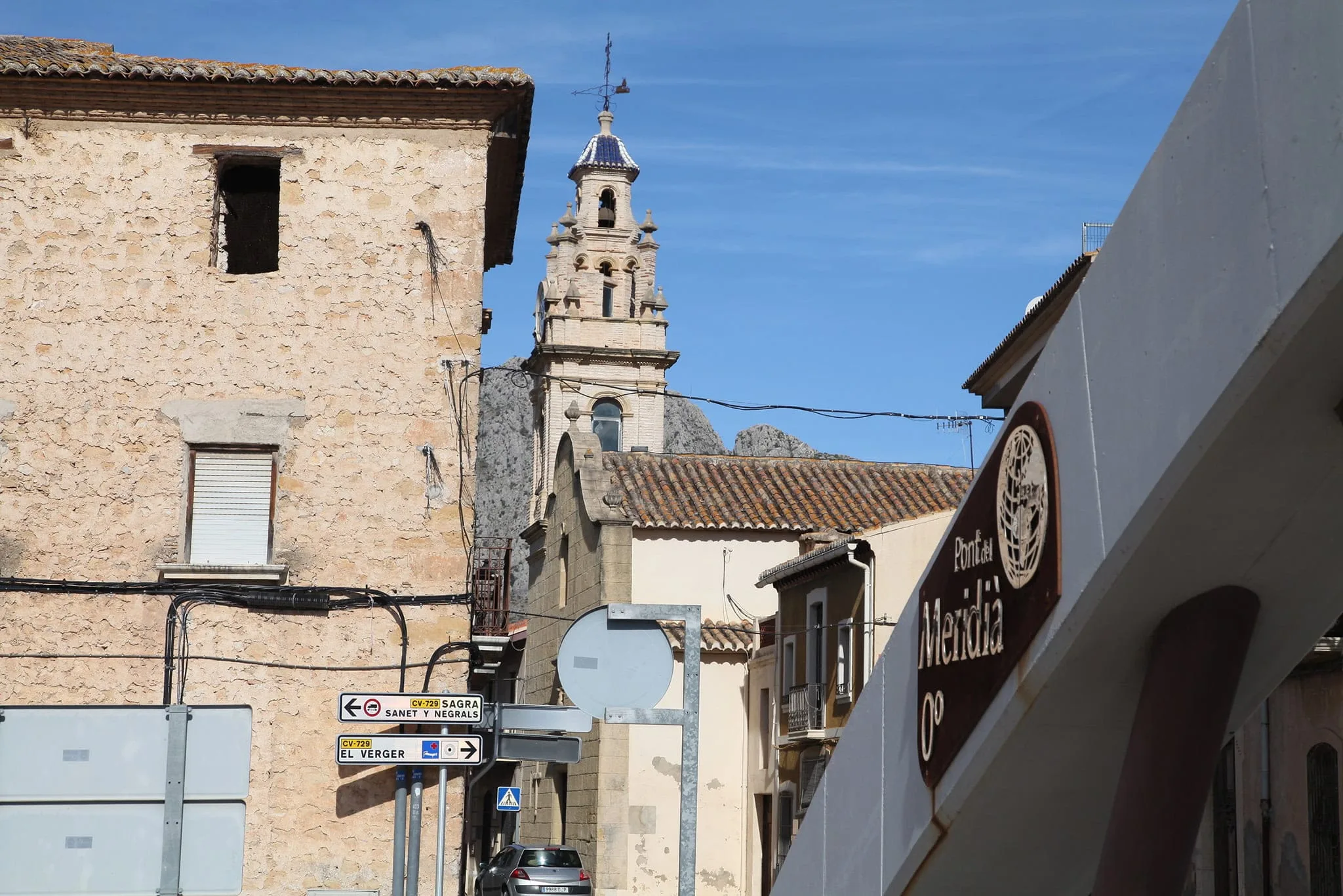 iglesia de beniarbeig desde el puente