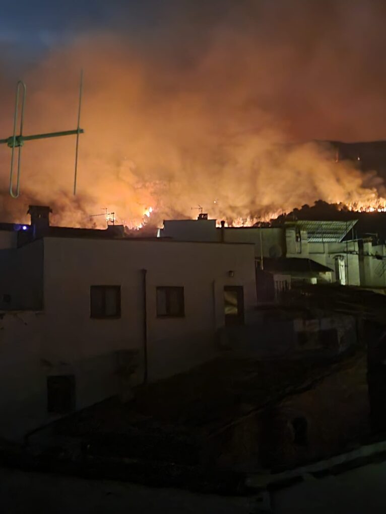 Incendio desde Benialí