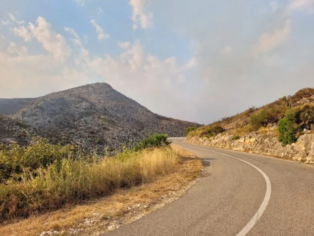 terreno calcinado de pego a vall debo martes 16 de agosto 14