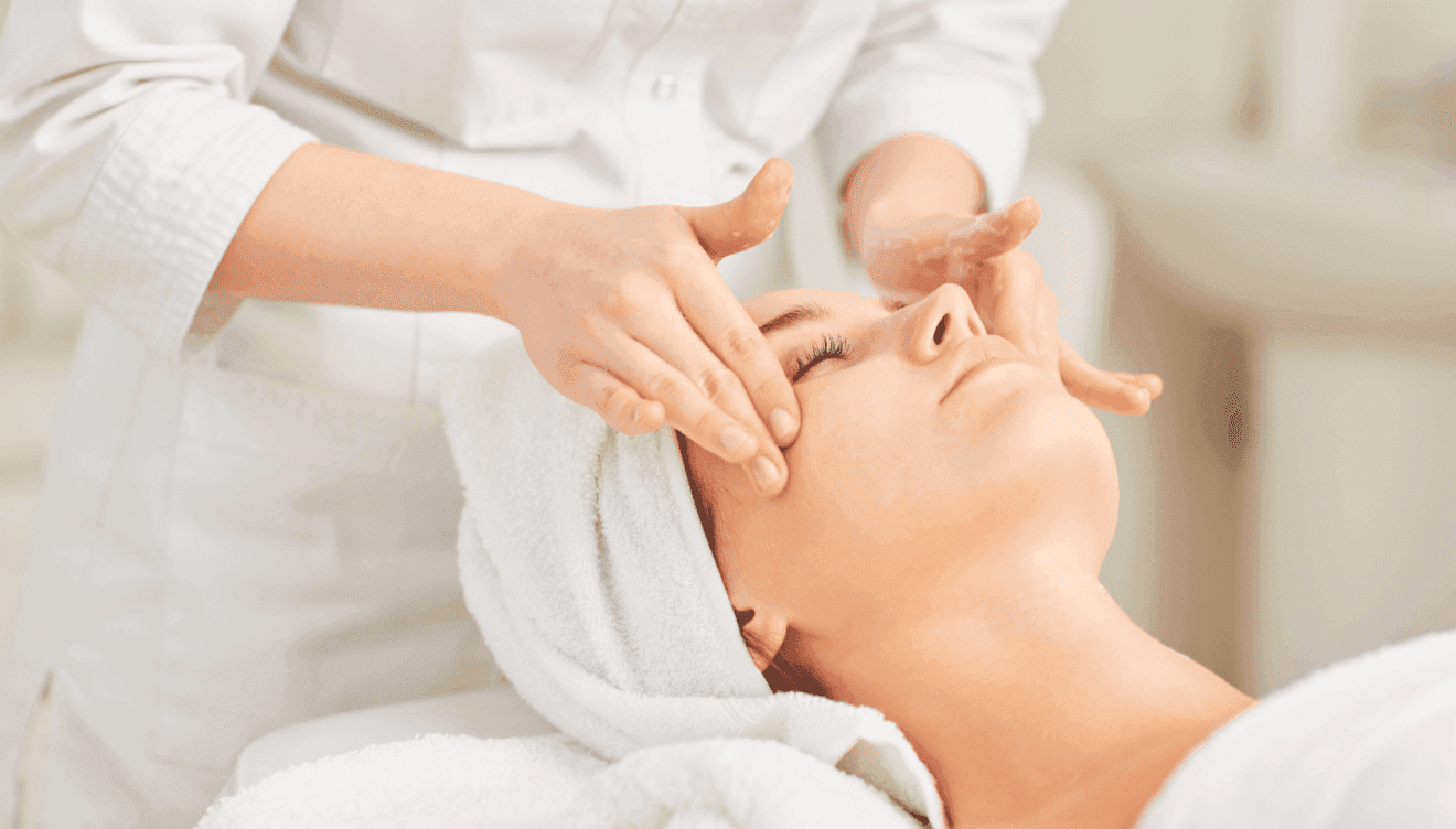 Tratamiento facial Clínica Médica Montgó