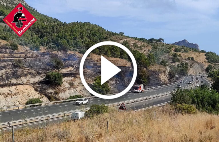 Zona quemada por el incendio en Benissa