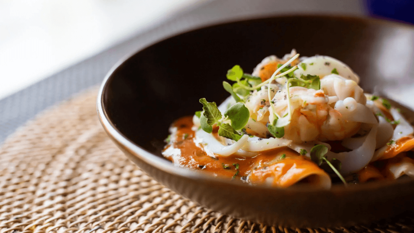 Fusión de pescados con salsa thai