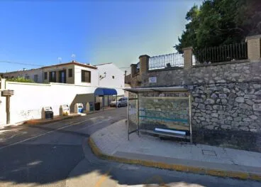 Autobús en Alcalalí: horario, parada y precio 17 parada de autobus en alcalali