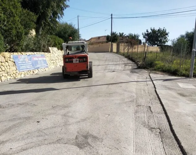 Imagen: Asfaltado urbanizaciones Calp