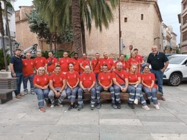 Vecinos contratados por el Ayuntamiento de Pego