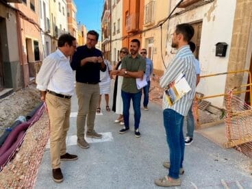 Visita de los miembros de la Diputación a Benitatxell