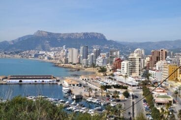 Vista de la zona el puerto calpino
