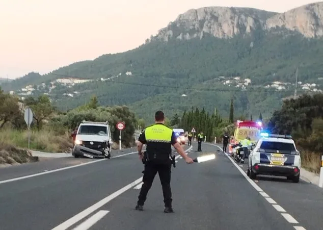 Fallece un motorista al colisionar un vehículo entre Benissa y Calp 1 Imagen: Accidente en N-332 entre Benissa y Calp