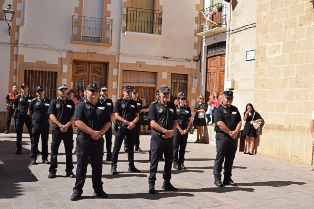 Image: Agents of the Local Police of Poble Nou de Benitatxell