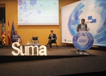 Carlos Mazón en la primera reunión del Consejo Asesor de Alcaldes