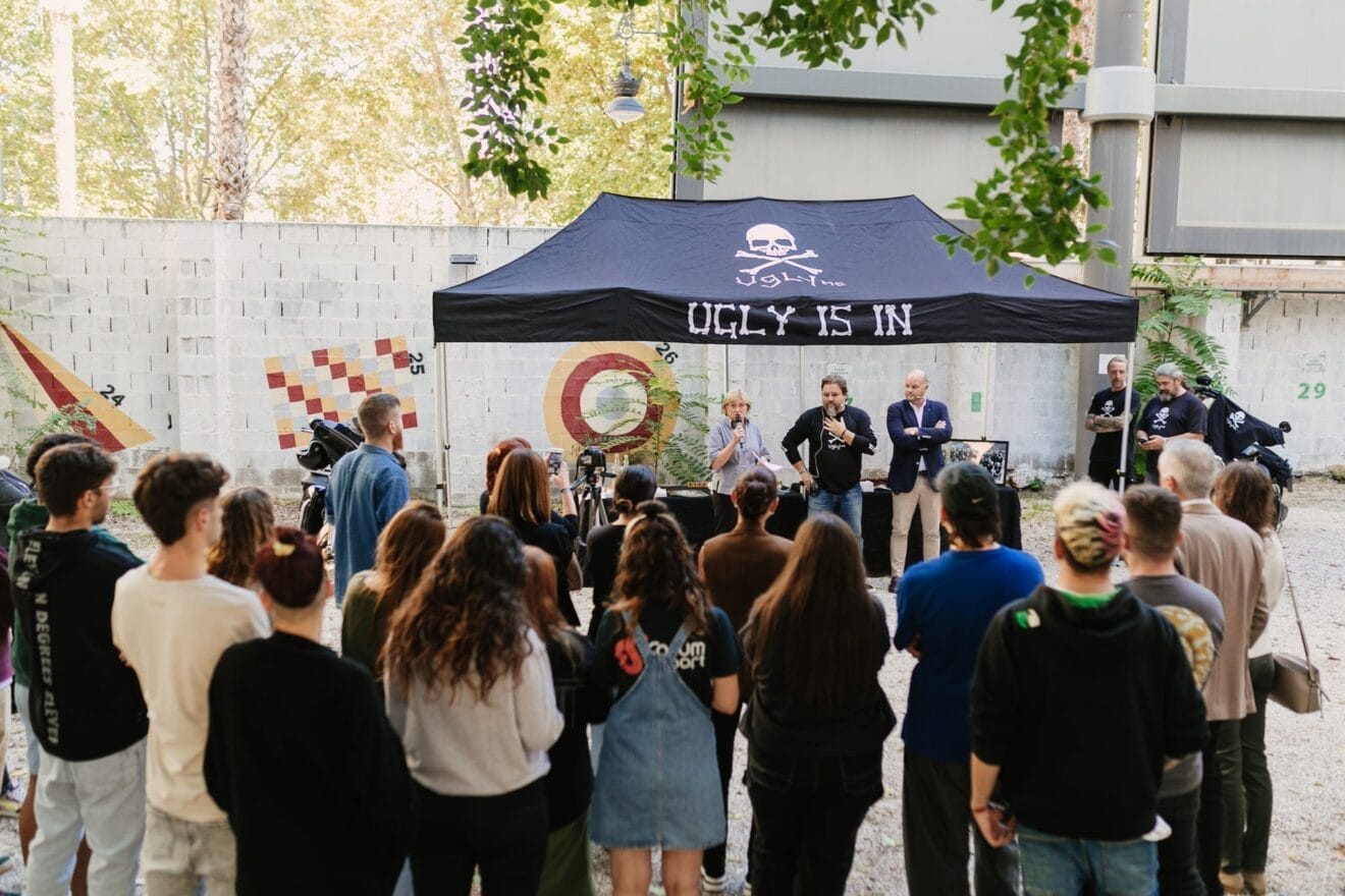 Presentanción del II Ugly Day