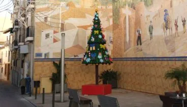arbol de navidad de la plaza manuel miro
