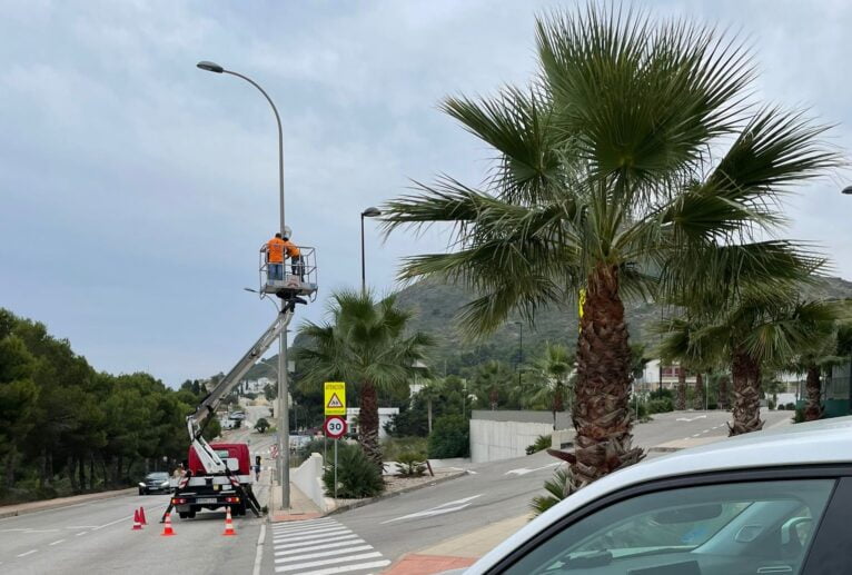 Benitatxell installs cameras in the municipality