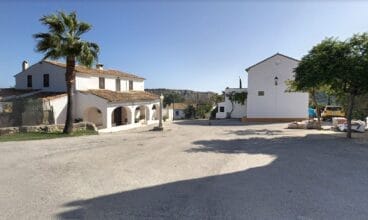 Cruz de la dictadura franquista en la partida rural Pinos de Benissa