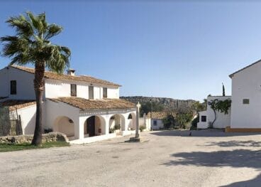 Cruz de la dictadura franquista ubicada en la partida rural Pinos de Benissa