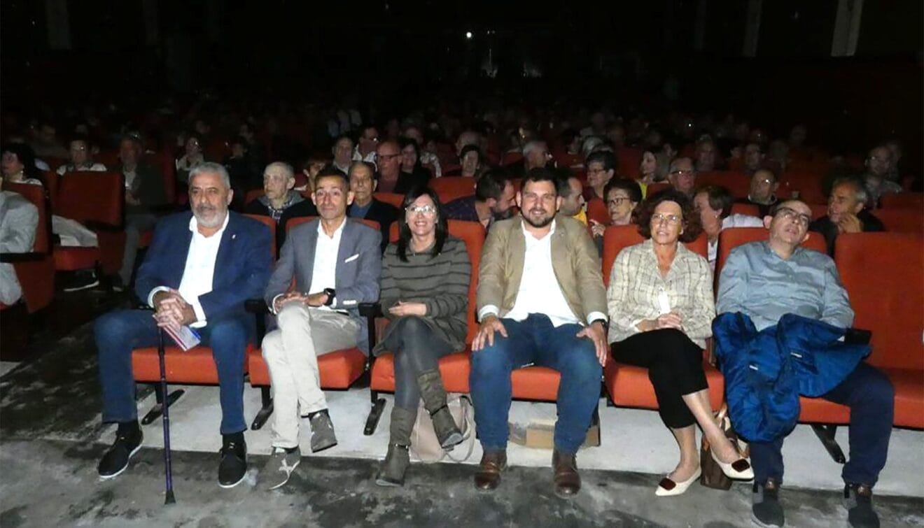 El Ayuntamiento durante el acto