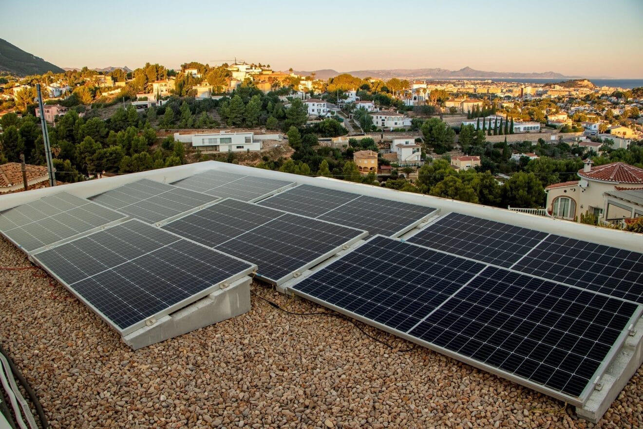 Instalación solar renovable en Jávea - SUN & PROJECTS