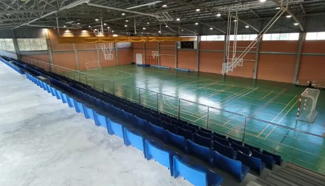 interior del pabellon de gata