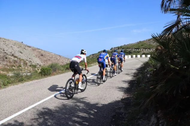 Les Valls de la Marina Alta desean renacer: ¿cuándo se recuperarán las montañas tras el gran incendio? 36 paisaje en la vall debo dos meses despues del incendio 23
