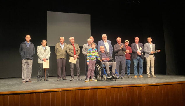 Imagen: Presidentes históricos en el acto del centenario del Pego CF