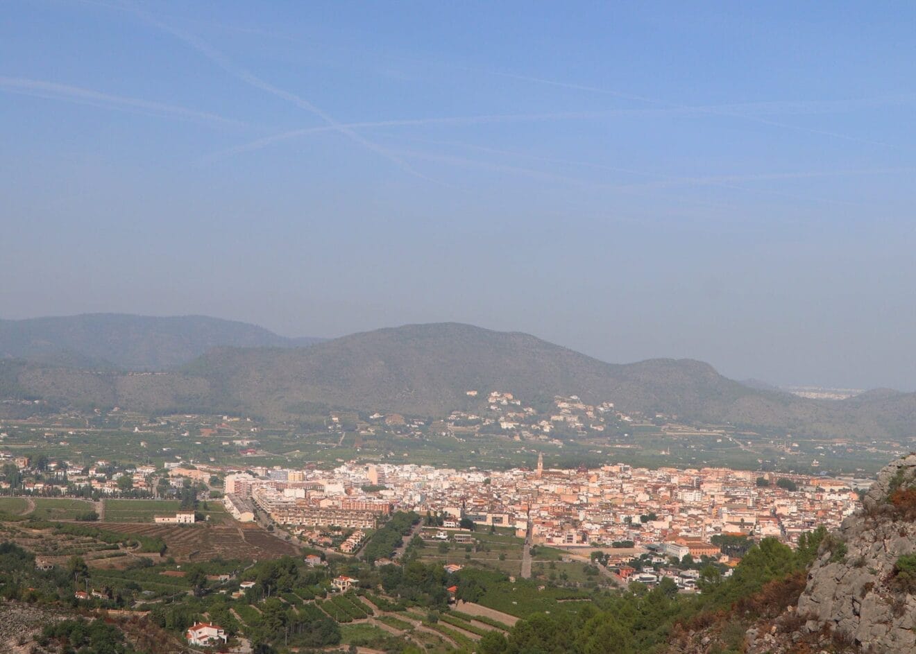 Vistas de Pego desde la montaña