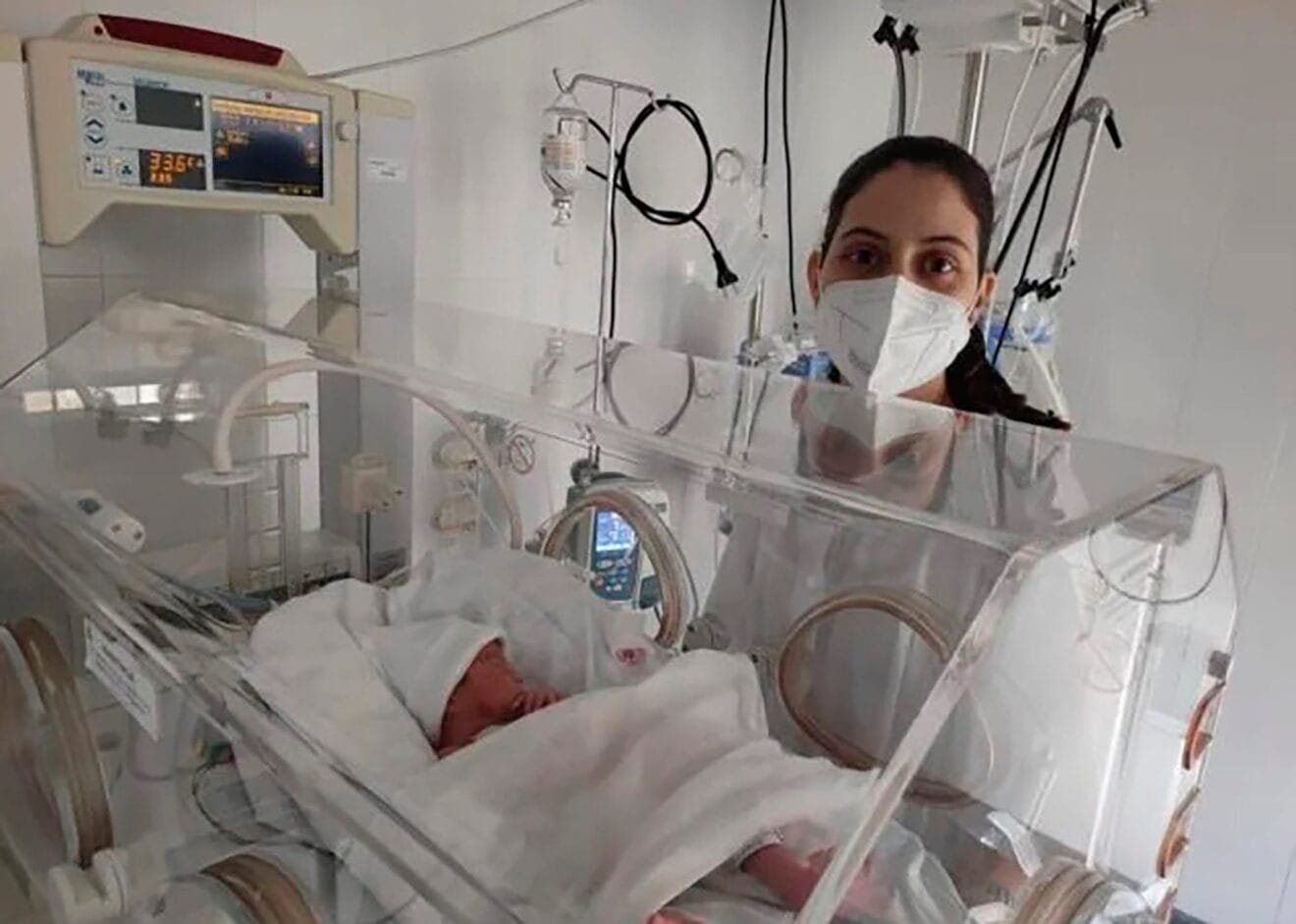 El primer bebé de la comarca nacido en 2022