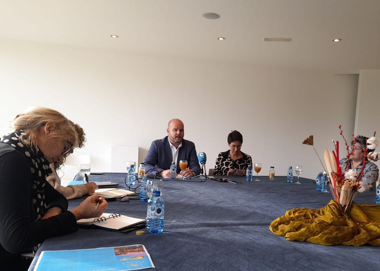 Encuentro con la prensa navideño del Ayuntamiento de Teulada Moraira