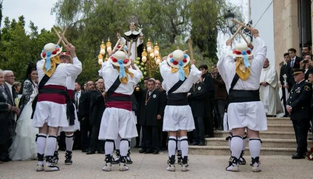 La concejalía de Fiestas de Teulada-Moraira convoca una reunión informativa para las personas nacidas en 1978, 1979, 2004 y 2005 1 Imagen: Fiestas San Vicente Ferrer de Teulada