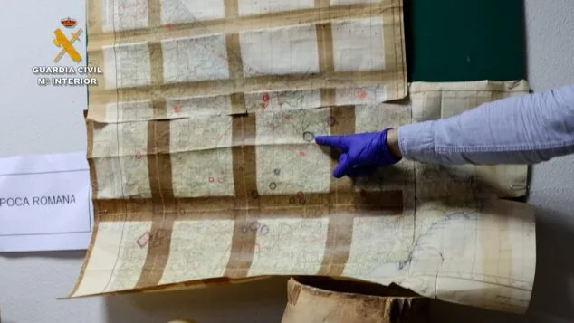 Imagen: Escritos de la ubicación de las piezas históricas halladas en Dénia y Gata de Gorgos