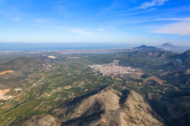 vistas aeres del norte de la marina alta