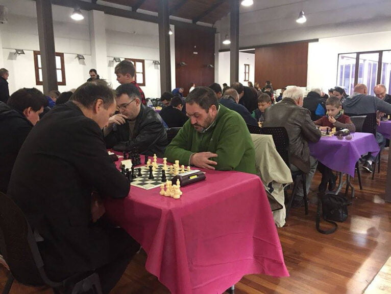 Concurso de ajedrez en Benissa durante la Fira