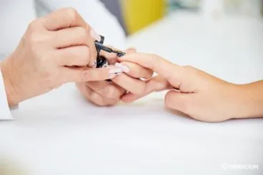 Esmalte semipermanente Dénia – Centro de estética Guaraná