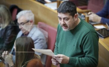 josep nadal diputado de compromis en les corts valencianes en su intervencion de hoy
