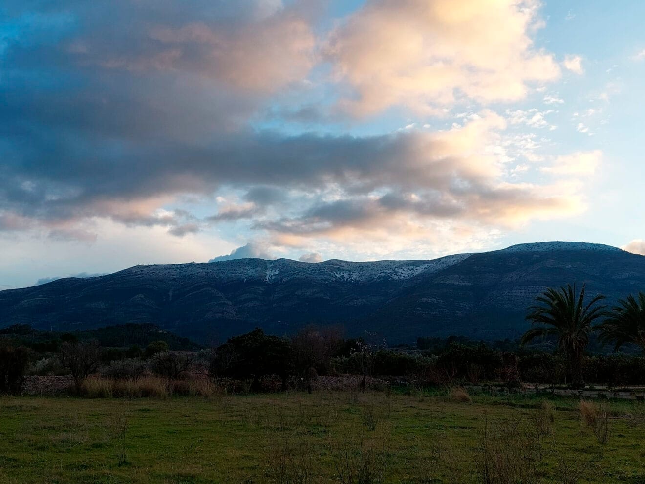 La nieve en las montañas de Parcent desde Murla
