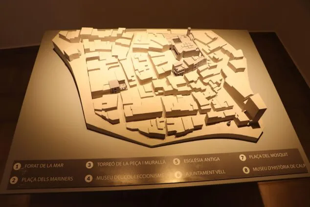 Imagen: Maqueta expuesta de Calp en el Museo del Coleccionismo