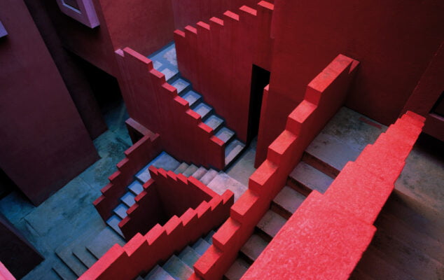 Imagen: Muralla Roja de Calp. Edificio de Ricardo Bofill