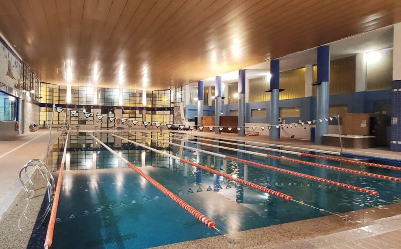 Piscina municipal de Calp en la actualidad