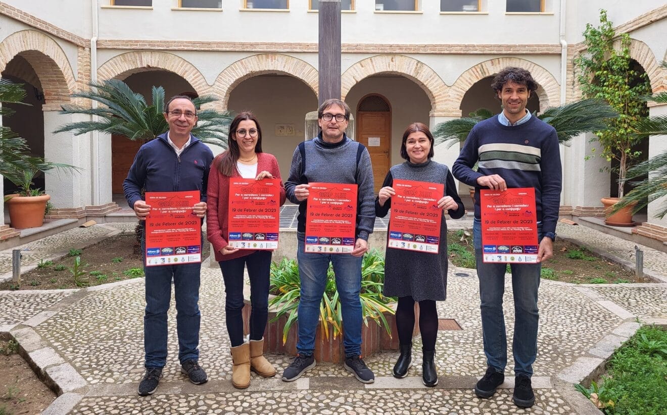Presentación del XIII Gegant de Pedra en el Ayuntamiento de Ondara