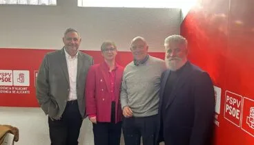 reunion en la sede provincial del psoe en alacant con carme artigas secretaria de estado de digitalizacion e inteligencia artificial