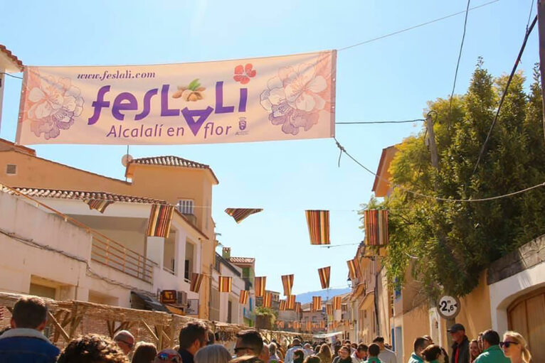 Cartel del festival de Alcalalí