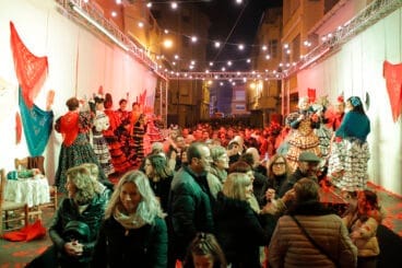 Sevillanas Bühne beim Festival d'Arts Cèniques de Pego 2023