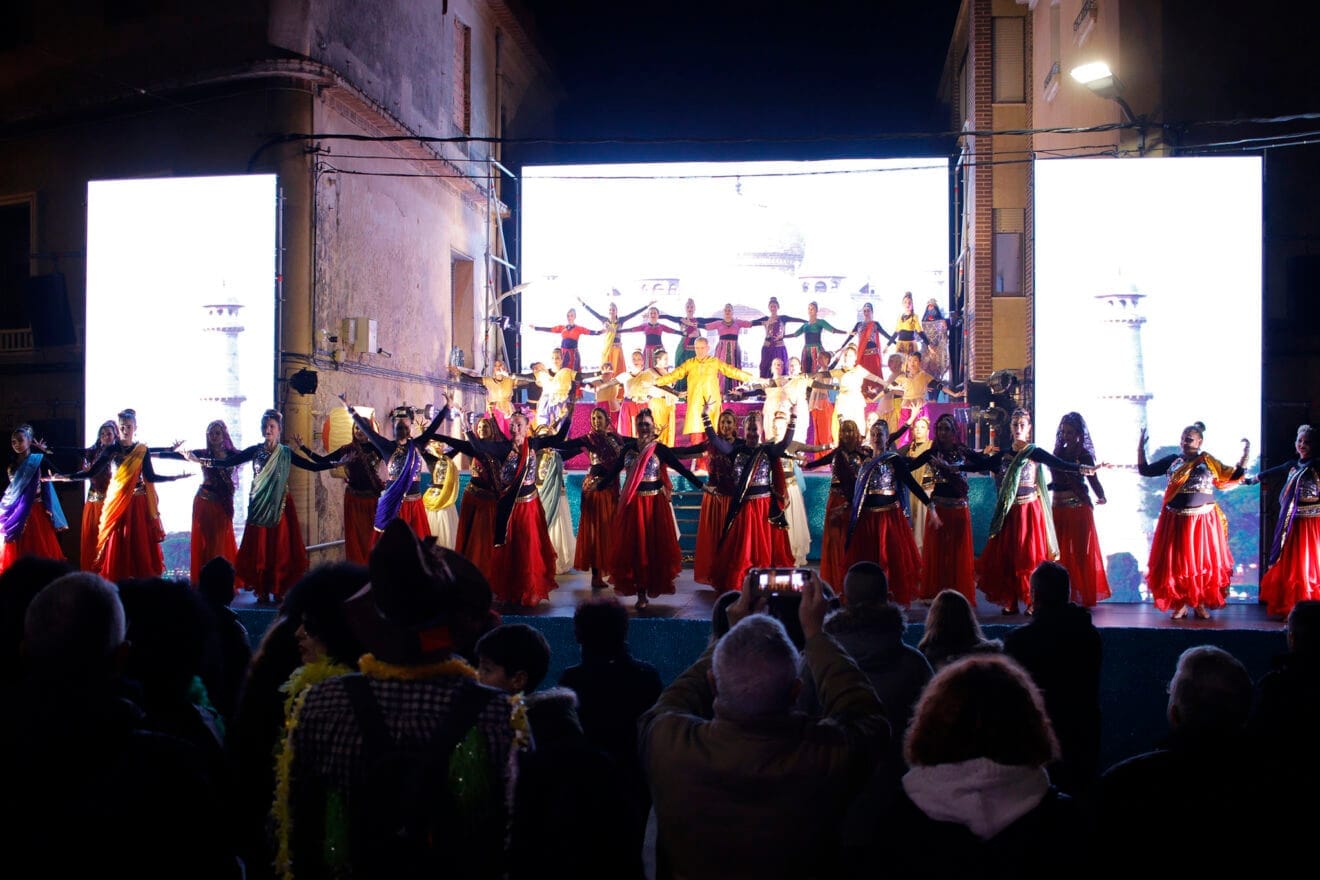 Gran escenario de la India en el Festival d'Arts Escèniques de Pego 2023