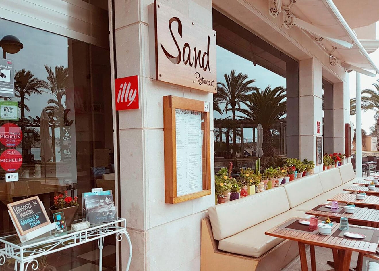 Exterior de Sand Restaurante en Moraira