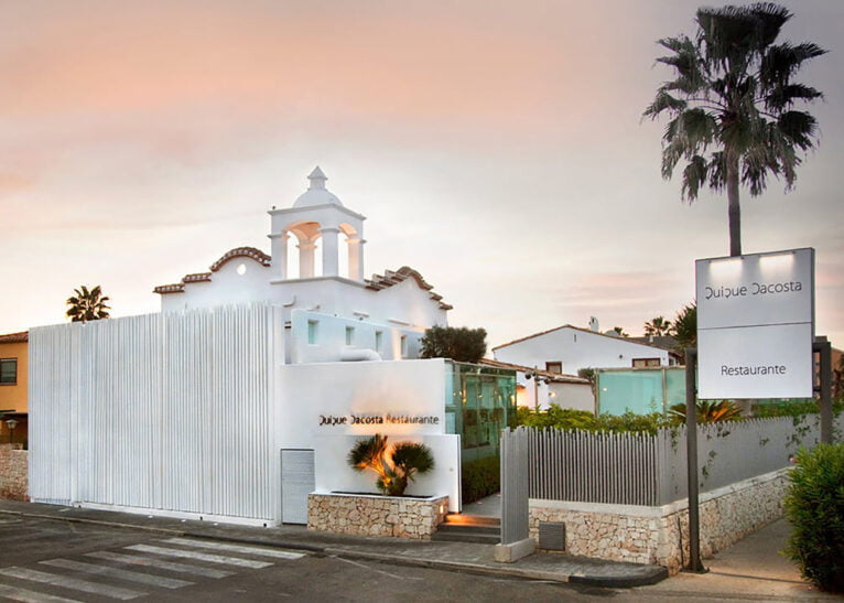 Exterior del restaurante Quique Dacosta