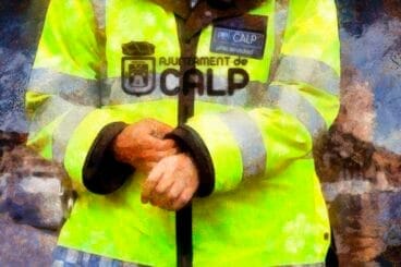 fotomontaje de la policia local de calp hecha por el psoe calp